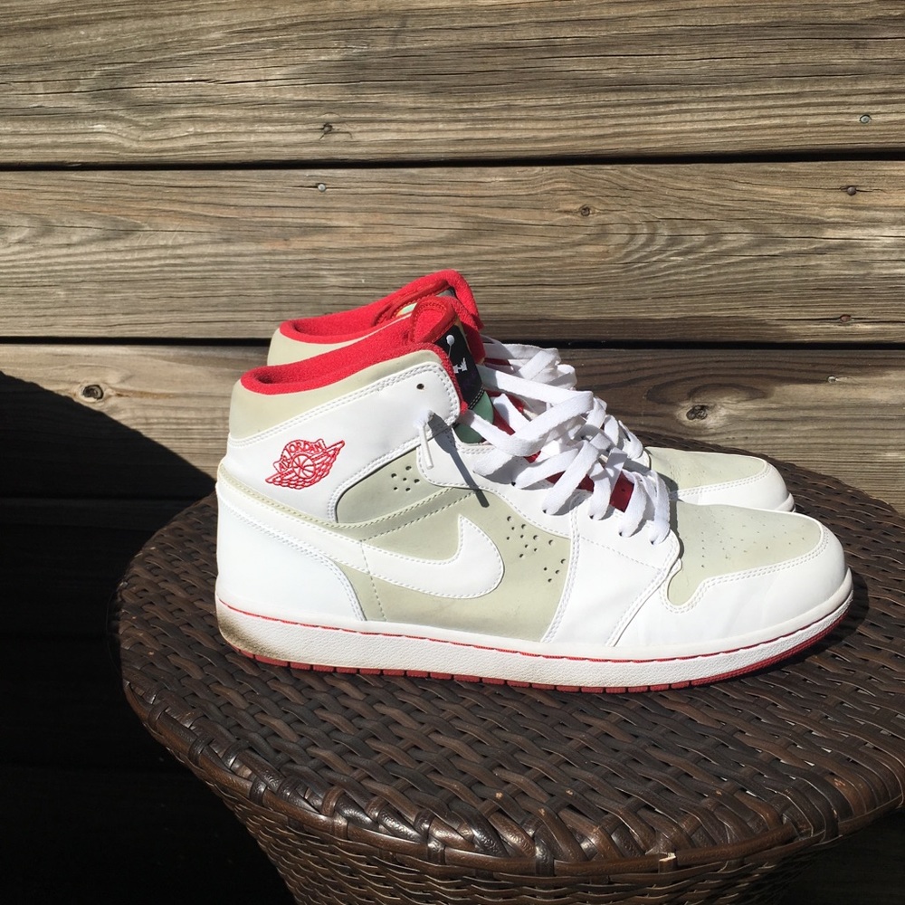 Air “Hare” Jordan 1